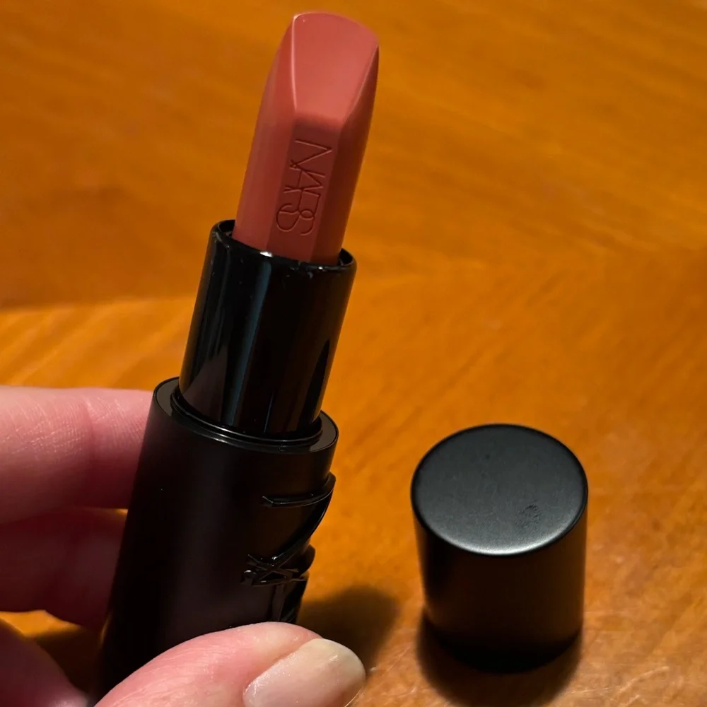 NARS Explicit Lipstick Temptation